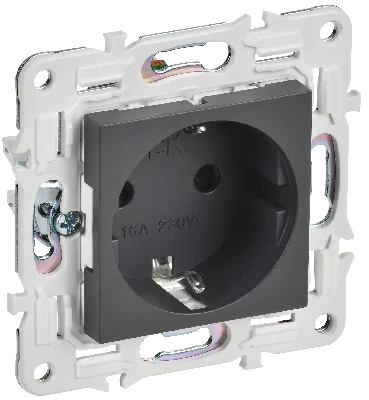SKANDY Розетка с заземлением с защитными шторками 16А безвинтовое крепление SK-R06T титан IEK