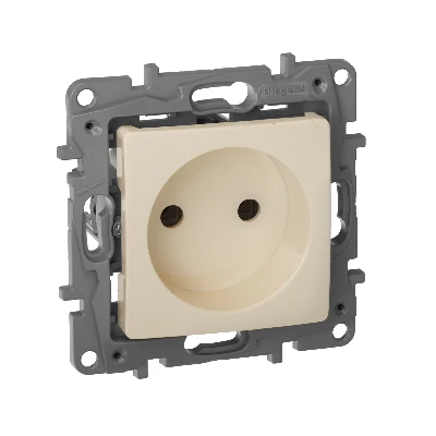 ETIKA Розетка без заземления слоновая кость Legrand 672320